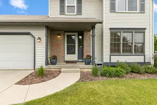 7126 Timberwood Dr, Madison, WI 53719 - Photo 49