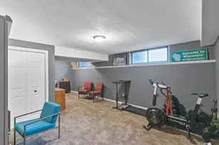 7126 Timberwood Dr, Madison, WI 53719 - Photo 39
