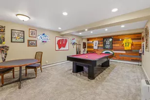319 Hillcrest Dr, Beaver Dam, WI 53916 - Photo 37