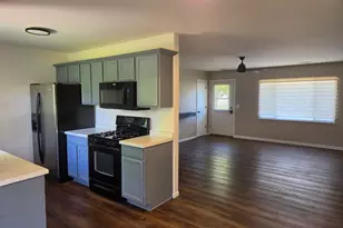 906 Jacob Cir, Reedsburg, WI 53959 - Photo 3