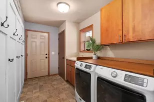 4614 Secret Garden Dr, Mcfarland, WI 53558 - Photo 15