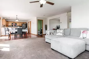 3197 S Bartells Dr, Beloit, WI 53511 - Photo 9