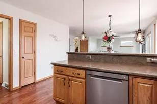 3197 S Bartells Dr, Beloit, WI 53511 - Photo 15