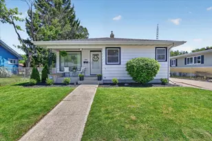 1315 S Pearl St, Janesville, WI 53546 - Photo 3