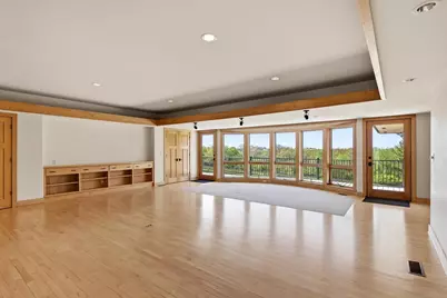 1049 Miller Road, Mineral Point, WI 53565 - Photo 11