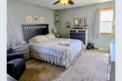 2913 Dartmouth Drive, Janesville, WI 53548 - Photo 9