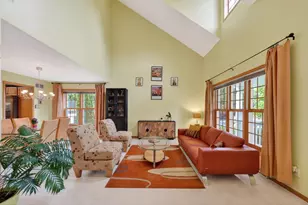 7113 Maple Point Dr, Madison, WI 53719 - Photo 11