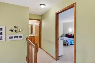 7113 Maple Point Dr, Madison, WI 53719 - Photo 47