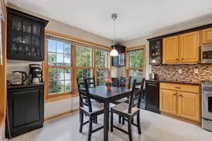 7113 Maple Point Dr, Madison, WI 53719 - Photo 29
