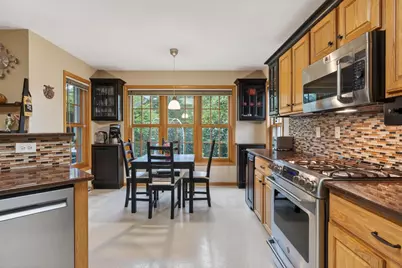 7113 Maple Point Drive, Madison, WI 53719 - Photo 37