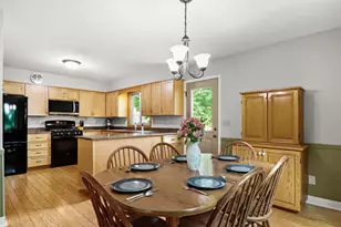 1309 Kuhle Dr, Sun Prairie, WI 53590 - Photo 11