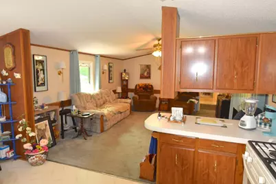 N9675 Northern Shores, Fox Lake, WI 53933 - Photo 7