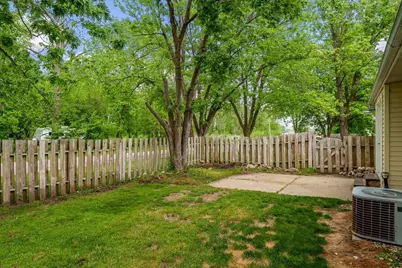 301 E 8th Avenue, Brodhead, WI 53520 - Photo 9
