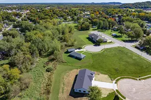 535 Boorman Ct, Mauston, WI 53948 - Photo 35