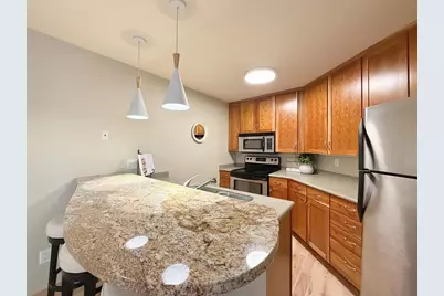 311 N Hancock Street #131, Madison, WI 53703 - Photo 5