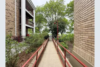 311 N Hancock Street #131, Madison, WI 53703 - Photo 25