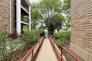 311 N Hancock St, Madison, WI 53703 - Photo 25