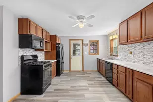 217 Palisade St St, Merrimac, WI 53561 - Photo 9