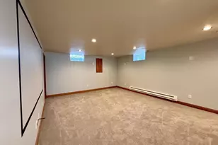 2250 N 103rd St, Wauwatosa, WI 53226 - Photo 31