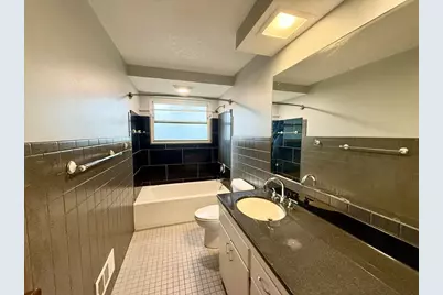 2250 N 103rd Street, Wauwatosa, WI 53226 - Photo 31