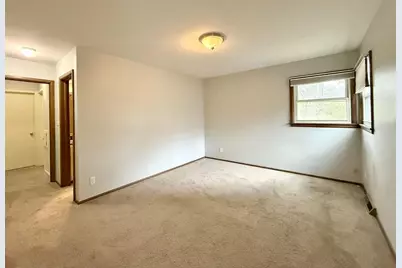 2250 N 103rd Street, Wauwatosa, WI 53226 - Photo 17