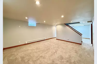 2250 N 103rd Street, Wauwatosa, WI 53226 - Photo 33