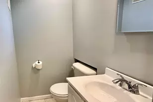 2250 N 103rd St, Wauwatosa, WI 53226 - Photo 33