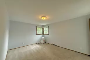 2250 N 103rd St, Wauwatosa, WI 53226 - Photo 27