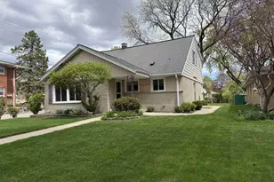 2250 N 103rd St, Wauwatosa, WI 53226 - Photo 1