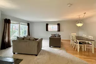 2250 N 103rd St, Wauwatosa, WI 53226 - Photo 9