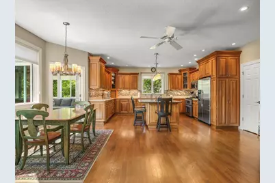 13055 Promontory Trail, Roscoe, IL 61073 - Photo 17