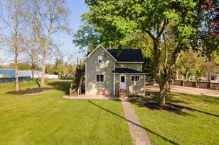 208 Portland Rd, Waterloo, WI 53594 - Photo 1