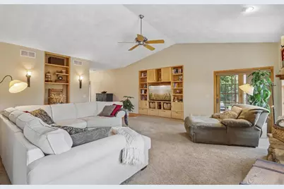 3167 Lorrabud Lane, Sun Prairie, WI 53590 - Photo 15
