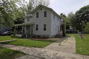 515 N Pearl St, Janesville, WI 53548 - Photo 1