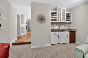 6207 Indian Mound Dr, Mcfarland, WI 53558 - Photo 13