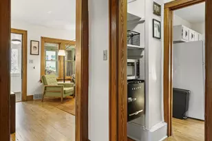 2210 Lafollette Ave, Madison, WI 53704 - Photo 11