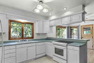 7209 North Ave, Middleton, WI 53562 - Photo 21