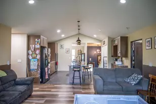 W5267 Weidling Dr, Mauston, WI 53948 - Photo 7