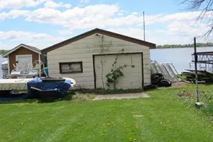 W10725 Blackhawk Trail, Fox Lake, WI 53933 - Photo 25
