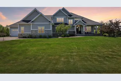 6438 Irving Drive, Sun Prairie, WI 53590 - Photo 5
