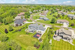 6438 Irving Dr, Sun Prairie, WI 53590 - Photo 61