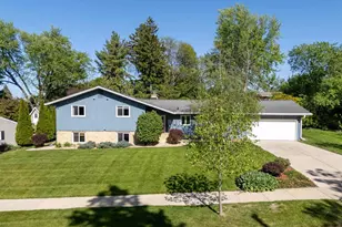 209 Eddy St, Madison, WI 53705 - Photo 1