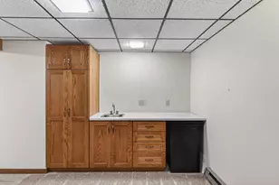 209 Eddy St, Madison, WI 53705 - Photo 43
