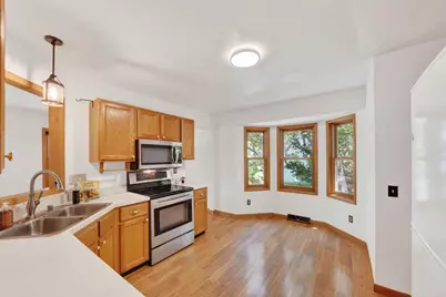 5710 Blacksmith Lane, Madison, WI 53716 - Photo 11