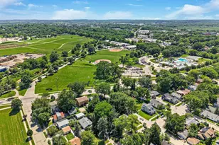 113 Van Deusen St, Madison, WI 53715 - Photo 41