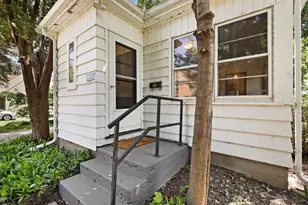 113 Van Deusen St, Madison, WI 53715 - Photo 9