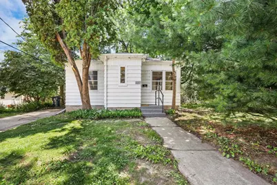113 Van Deusen Street, Madison, WI 53715 - Photo 11