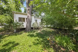113 Van Deusen St, Madison, WI 53715 - Photo 35