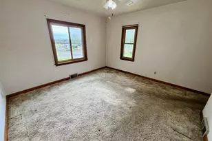820 9th Ave, Monroe, WI 53566 - Photo 23