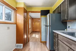 234 W Liberty St, Janesville, WI 53536 - Photo 23